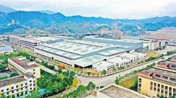 压铸镁合金零件产品设计、结构优化及整车搭载金属结构件开发研究